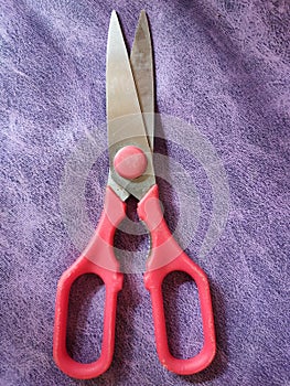 ScissorsÂ are hand operated shearing tools